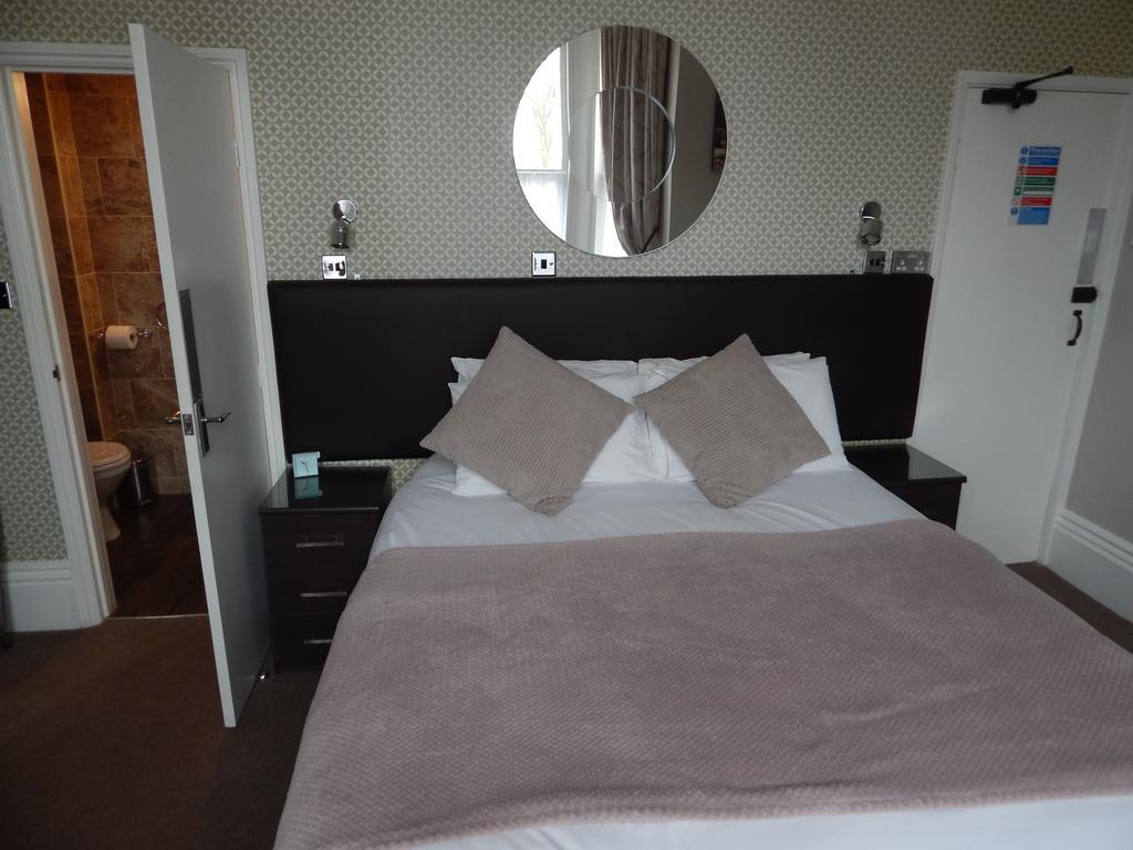 3 Norfolk Square Hotel Great Yarmouth Bagian luar foto